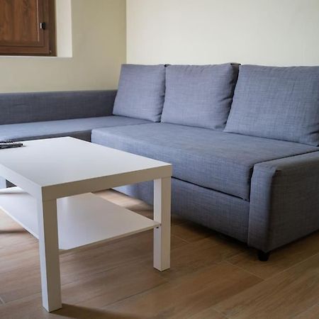 Optimus Corazon De Triana Apartment Севиля Екстериор снимка